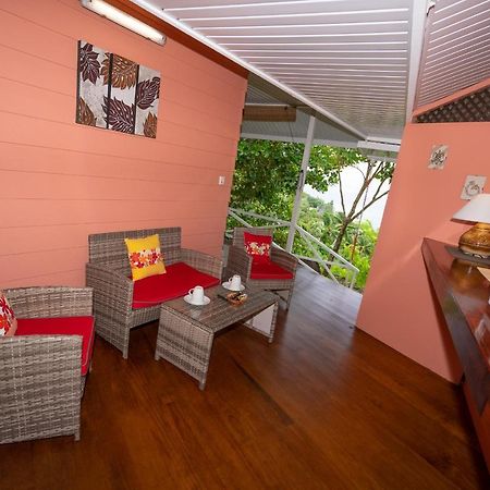 Bora Bora Holiday'S Lodge ภายนอก รูปภาพ