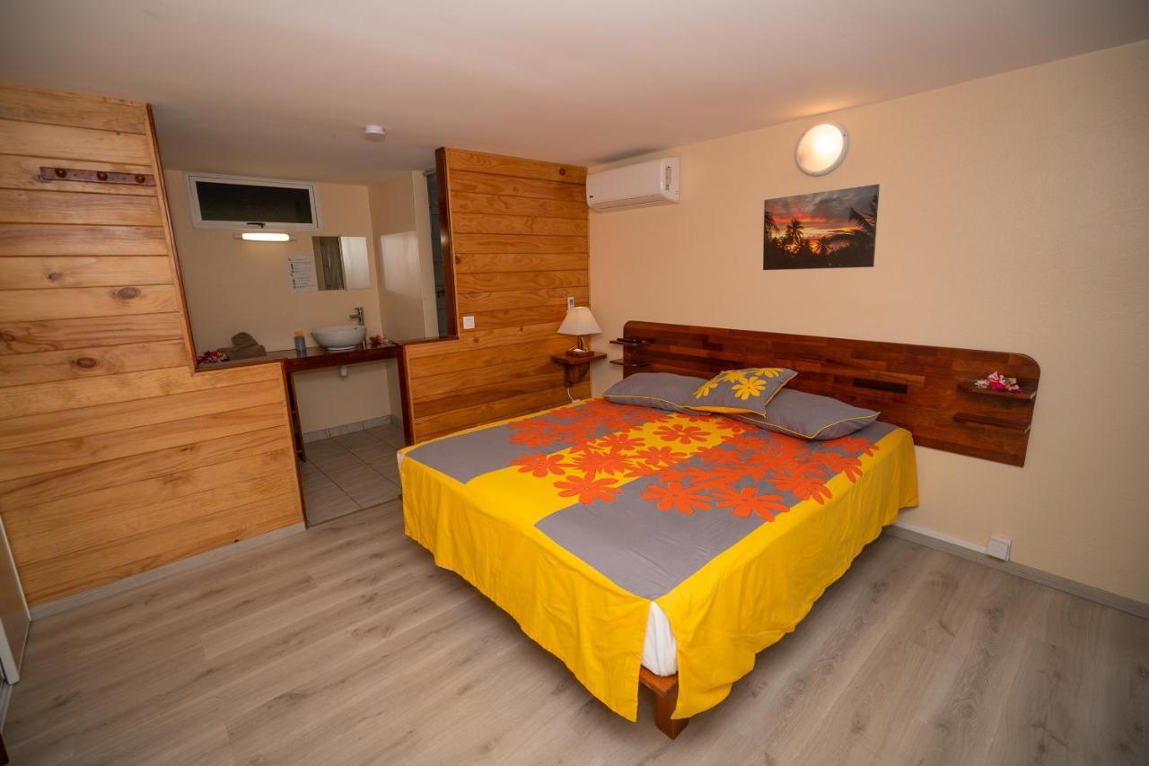 Bora Bora Holiday'S Lodge ภายนอก รูปภาพ