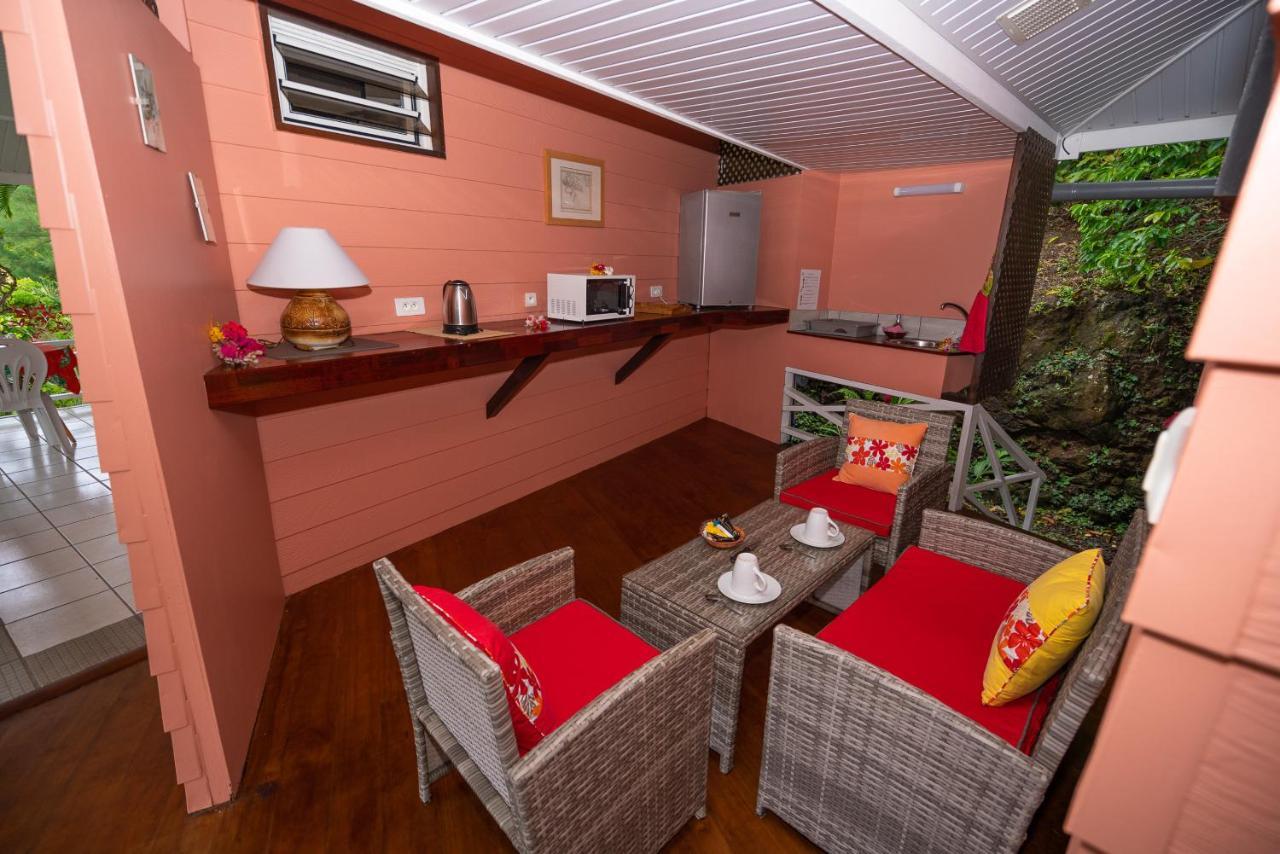 Bora Bora Holiday'S Lodge ภายนอก รูปภาพ