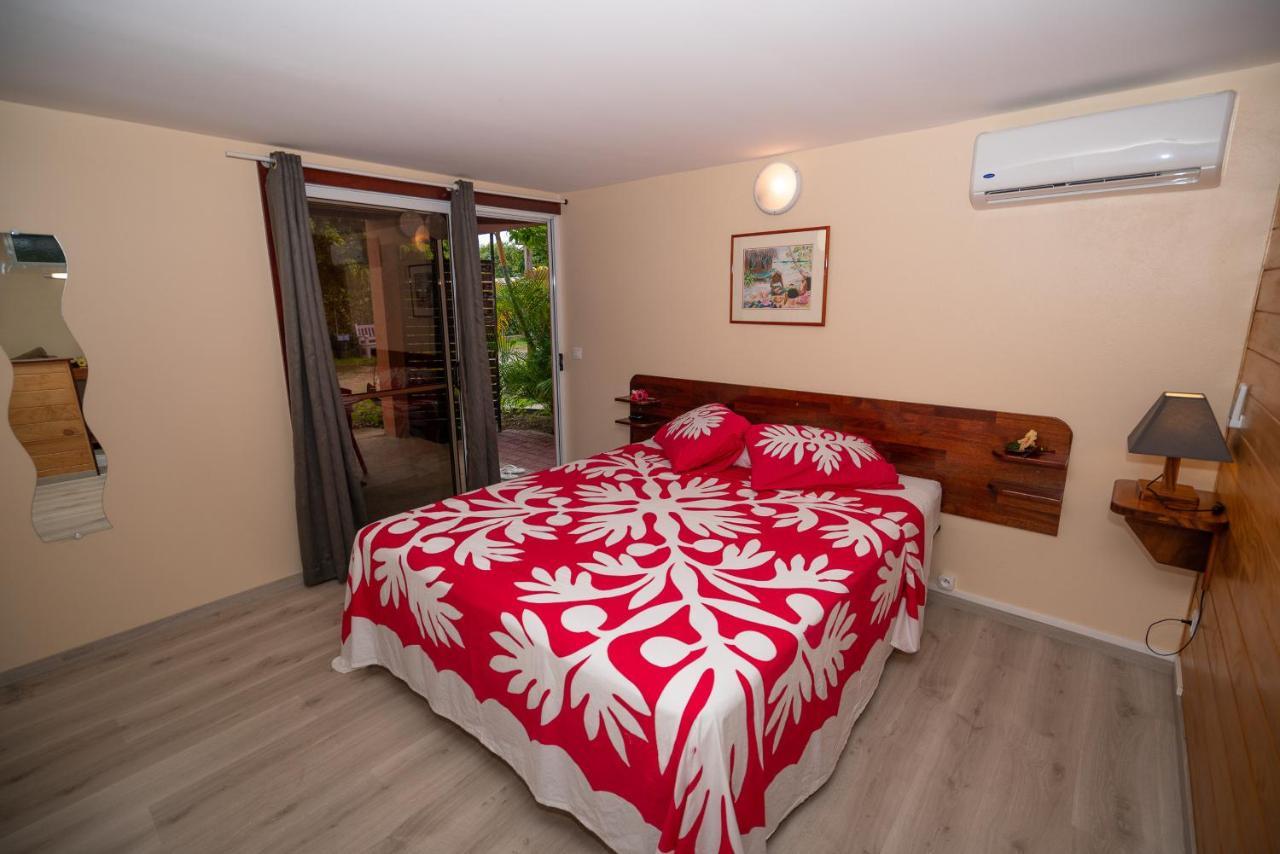 Bora Bora Holiday'S Lodge ภายนอก รูปภาพ
