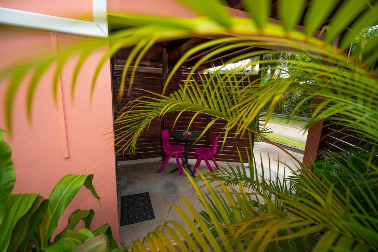 Bora Bora Holiday'S Lodge ภายนอก รูปภาพ